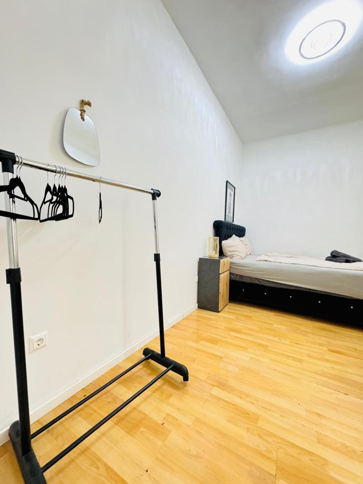 וינה Comfy Rooms In A Shared Apt, 8Min To Rathausplatz מראה חיצוני תמונה