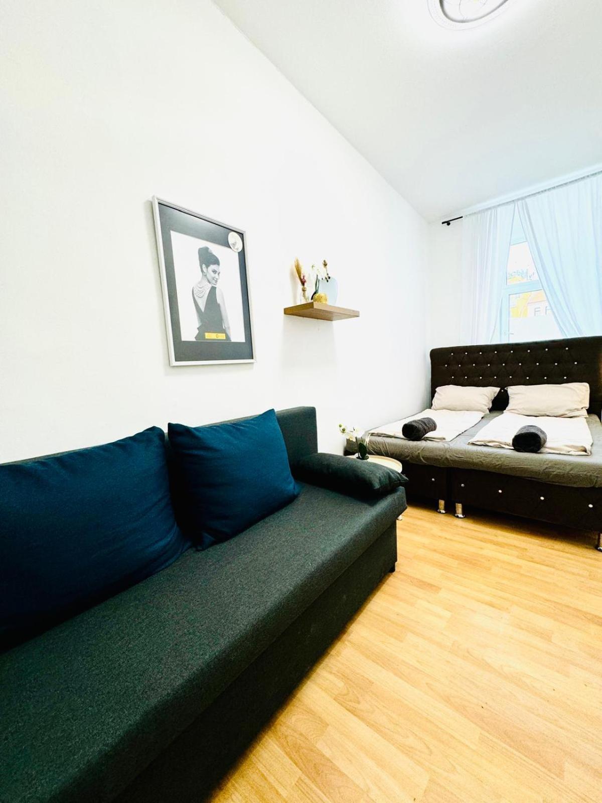 וינה Comfy Rooms In A Shared Apt, 8Min To Rathausplatz מראה חיצוני תמונה