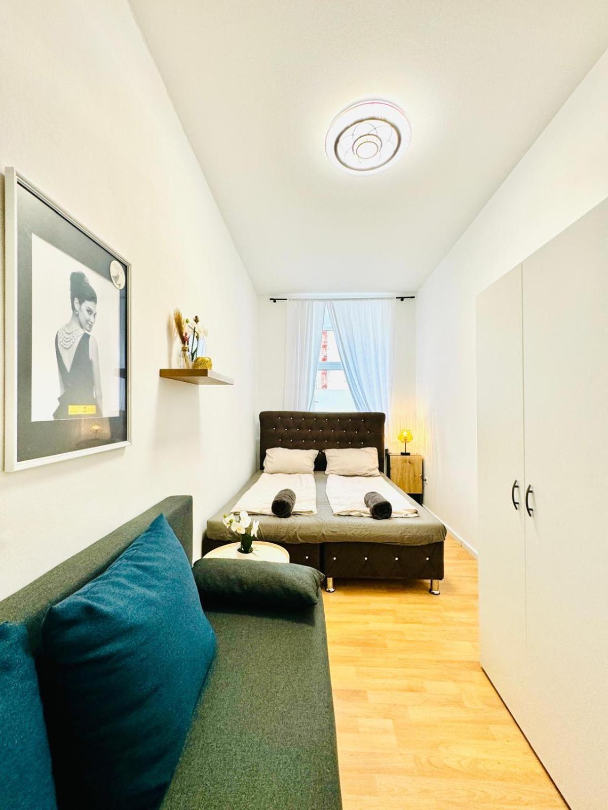 וינה Comfy Rooms In A Shared Apt, 8Min To Rathausplatz מראה חיצוני תמונה