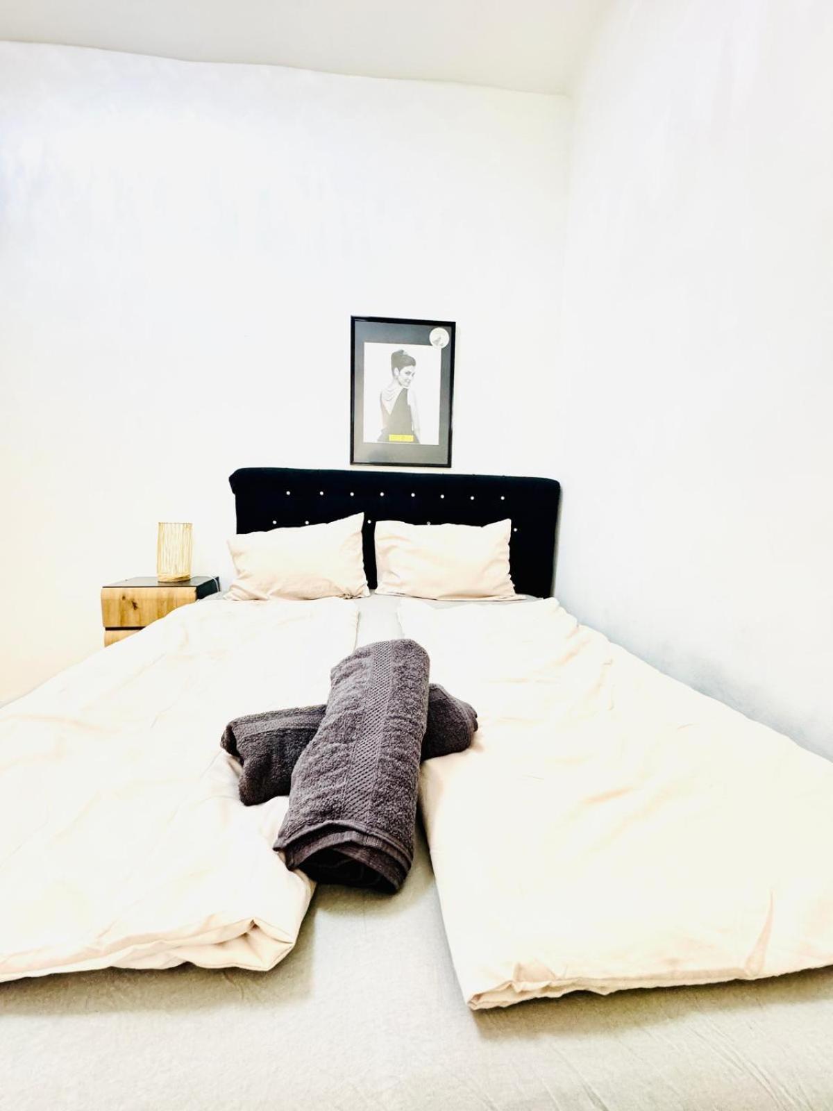וינה Comfy Rooms In A Shared Apt, 8Min To Rathausplatz מראה חיצוני תמונה
