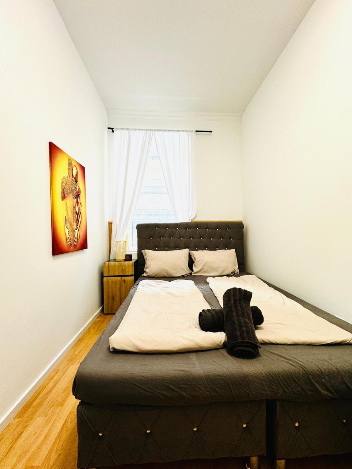 וינה Comfy Rooms In A Shared Apt, 8Min To Rathausplatz מראה חיצוני תמונה