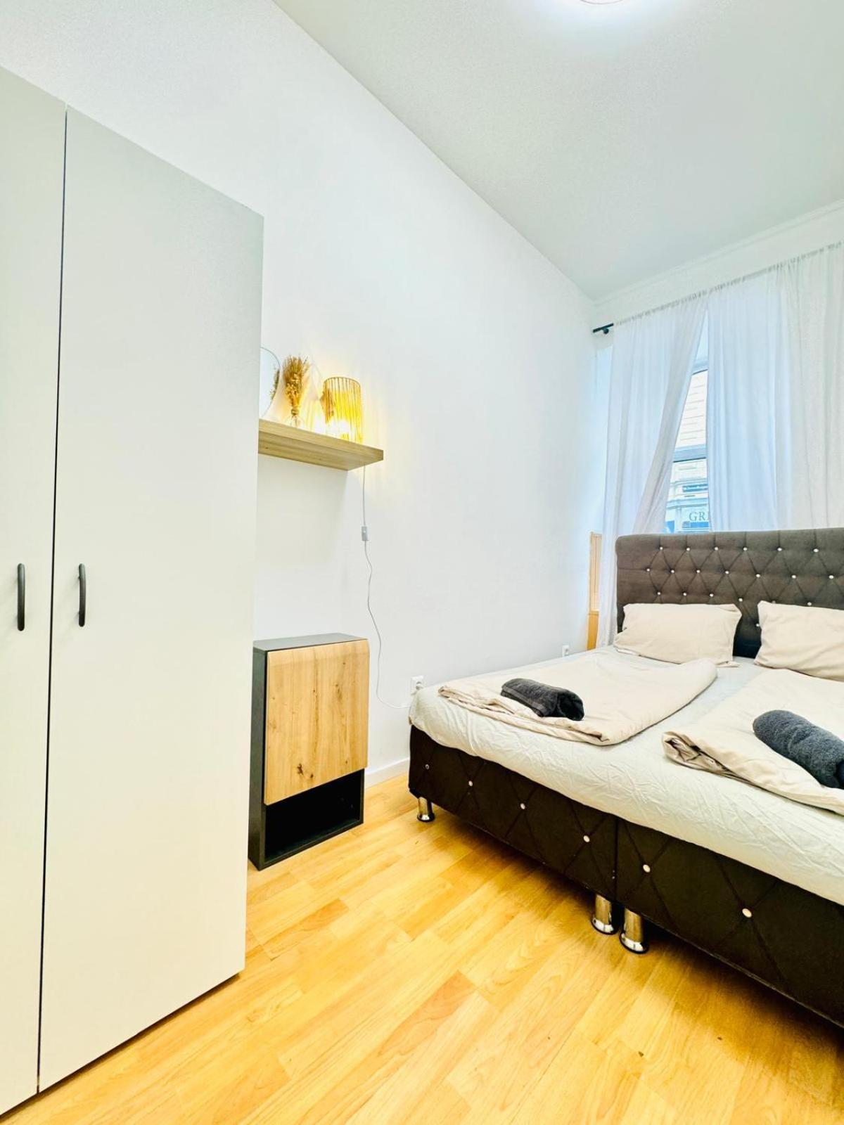 וינה Comfy Rooms In A Shared Apt, 8Min To Rathausplatz מראה חיצוני תמונה