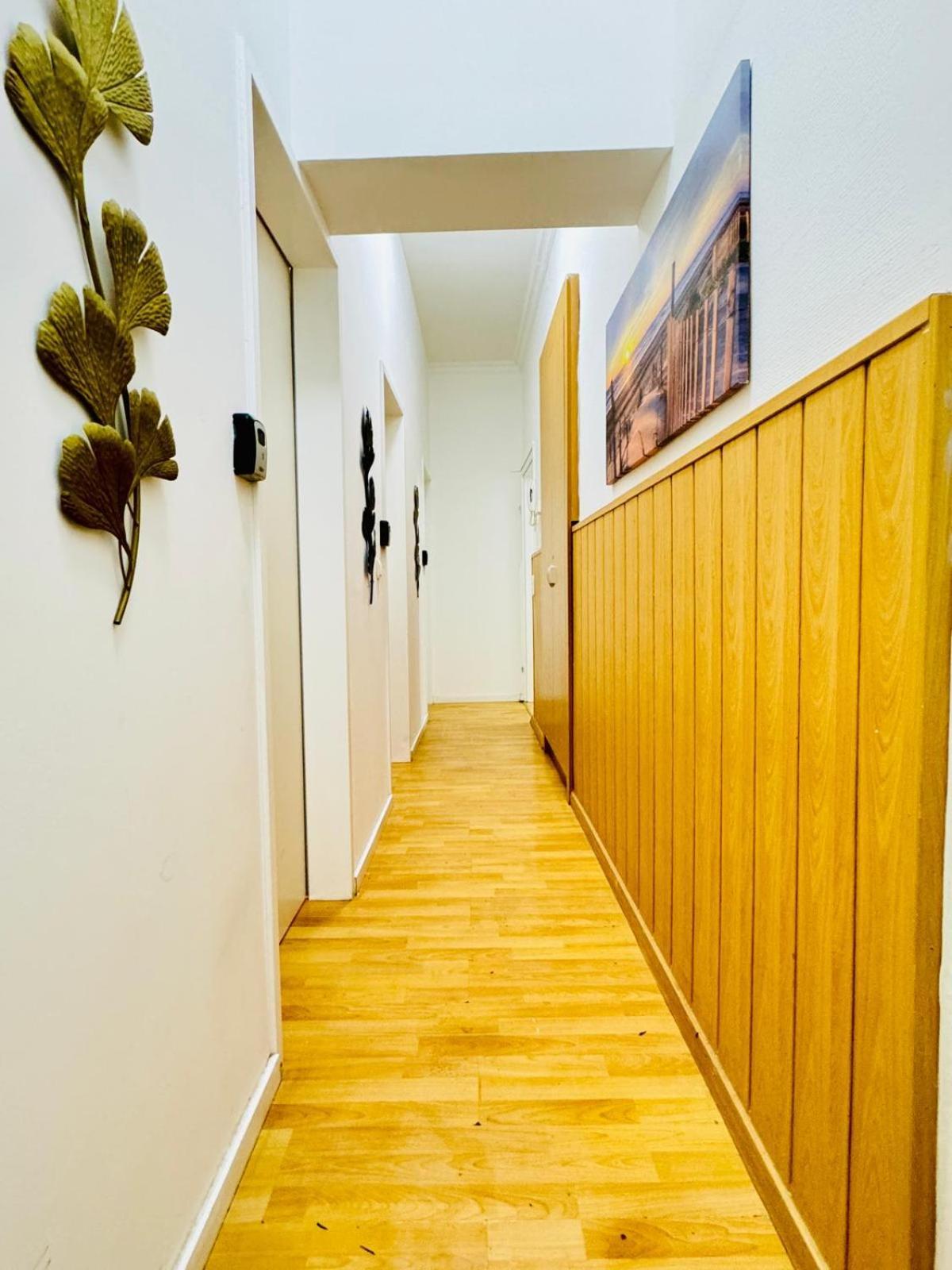 וינה Comfy Rooms In A Shared Apt, 8Min To Rathausplatz מראה חיצוני תמונה